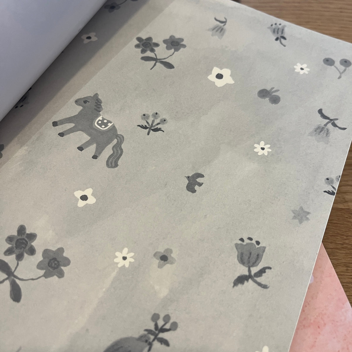 予約販売 – Notebook Neko | Fukawa Aiko Pink Goods Moon ネックレス・ペンダント
