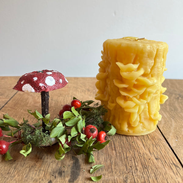 Oyster Mushroom | Sculpted Beeswax Candle