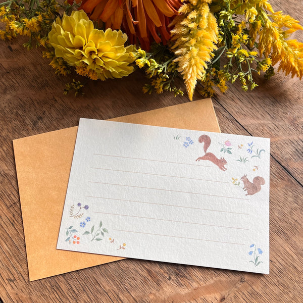 Michikusa | Squirrel & Nuts Mini Letter Writing Set