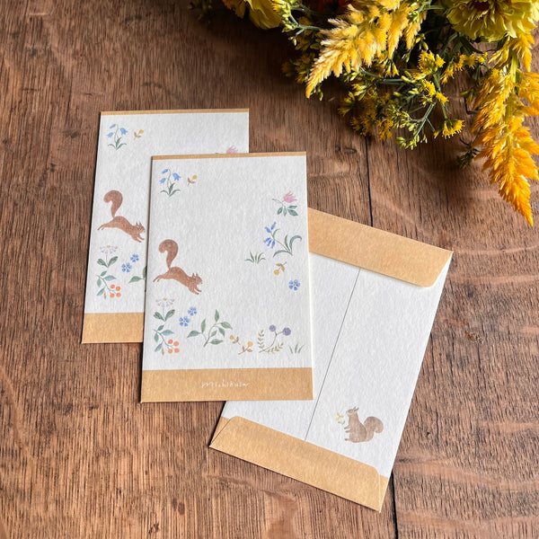 Michikusa | Squirrel and Nuts Pochi Envelope