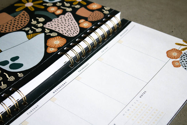 Mushroom Bloom 2-Year Undated Desk Planner