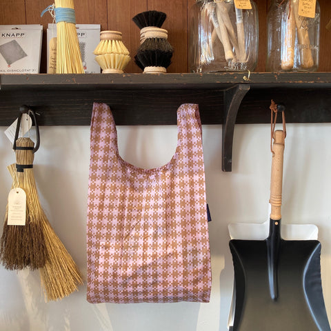 Rose Pixel Gingham | Baby Baggu