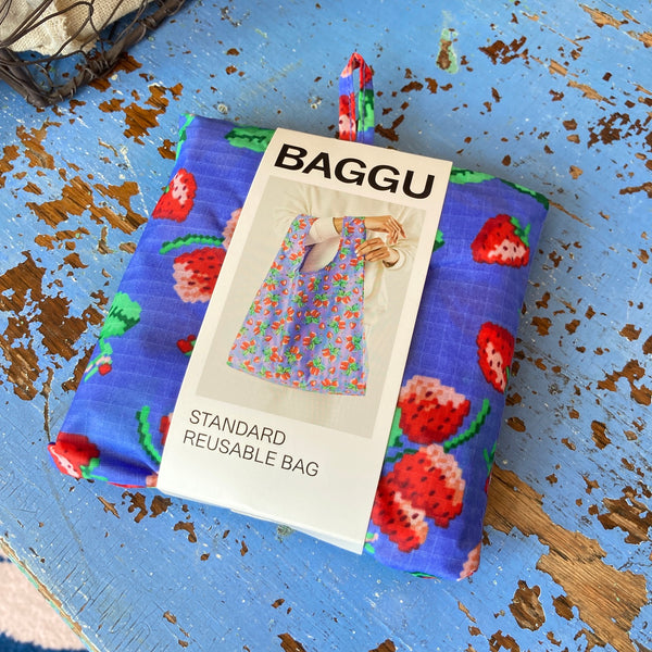 Wild Strawberries | Standard Baggu