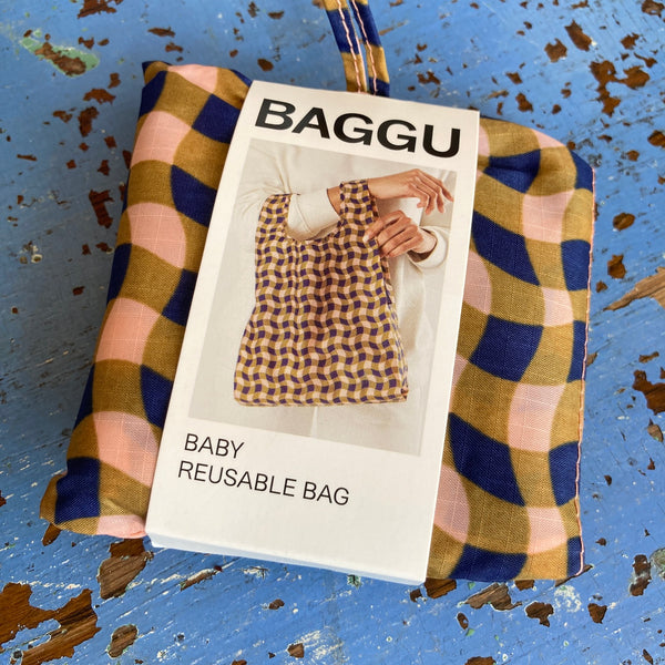 Wavy Gingham Peach | Baby Baggu