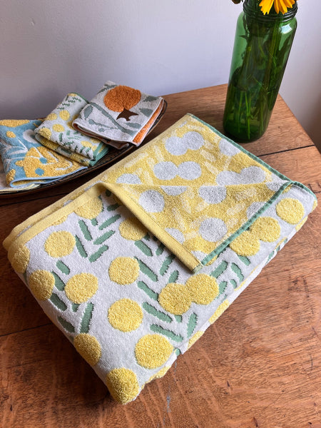 Mimosa in White | Imabari Towel