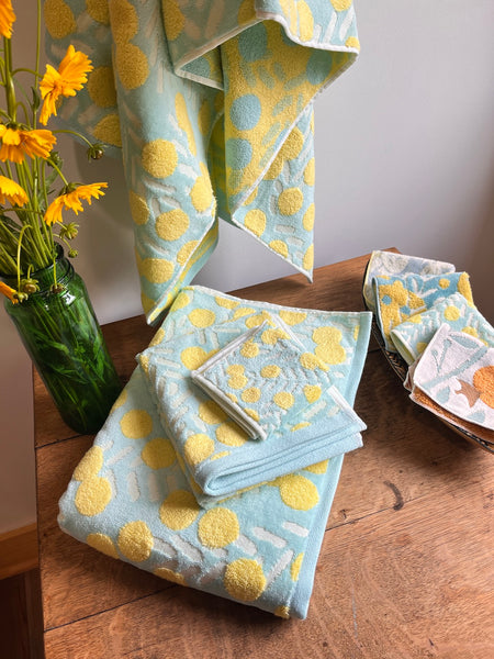 Mimosa in Blue | Imabari Towel