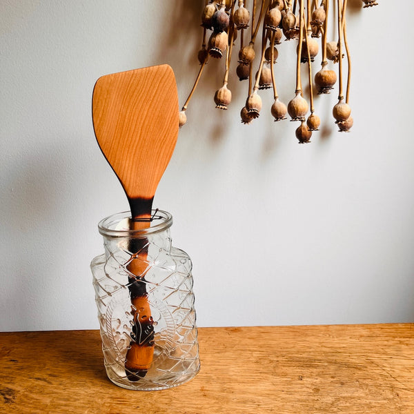 Cat Tail Spatula 12"