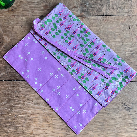 Charlie Harper Fuchsia Cutlery Wrap