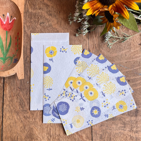 Today's Letter Flowers in Yellow & Blue | Letter Writing Set