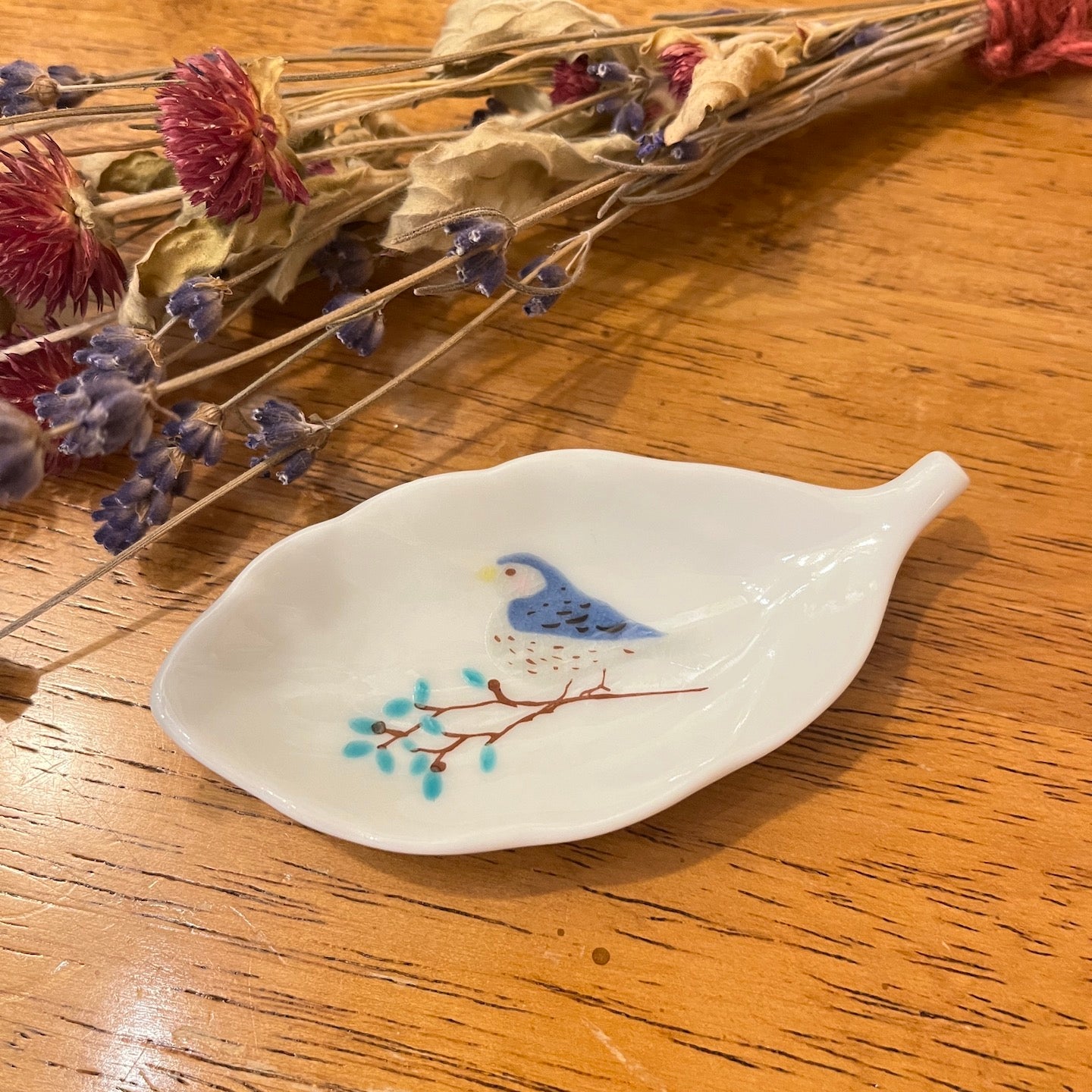 Little Bird Harekutani Chopstick Rest/Small Sauce Dish – Pink Moon