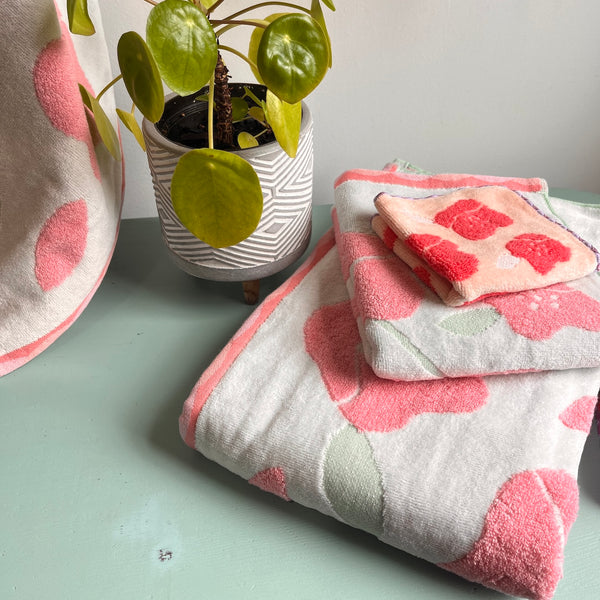 New! Tsubaki in Pink | Imabari Towel