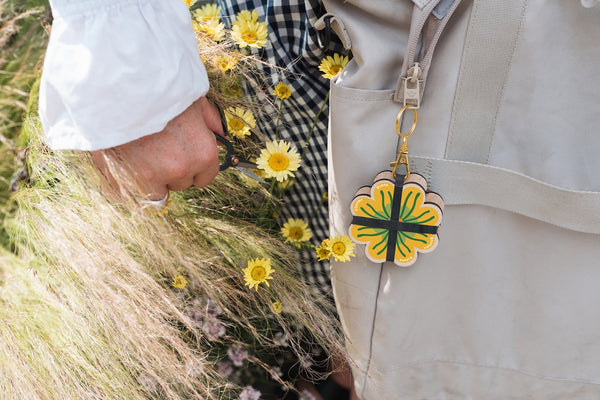 KeyRing Flower Press in Greens & Yellows