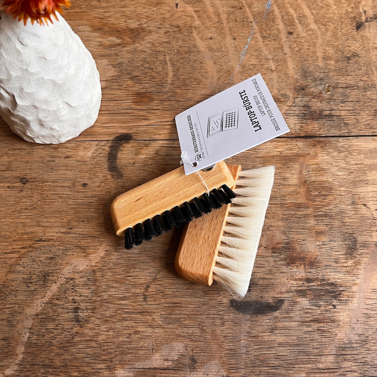 Laptop Brush
