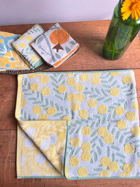 Mimosa in White | Imabari Towel