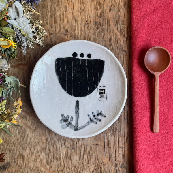 Monotone Flower Small Plates