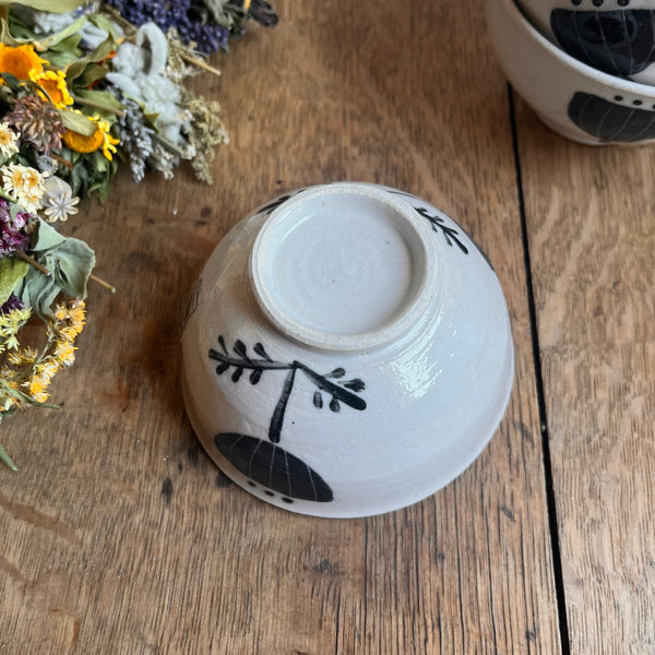 Monotone Flower Rice Bowl B