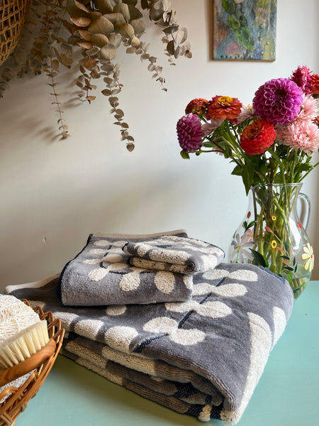 Niwa in Gray | Imabari Towel