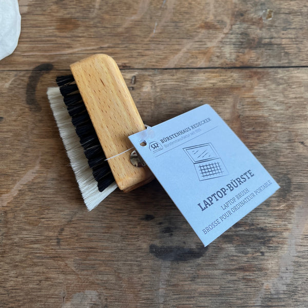 Laptop Brush
