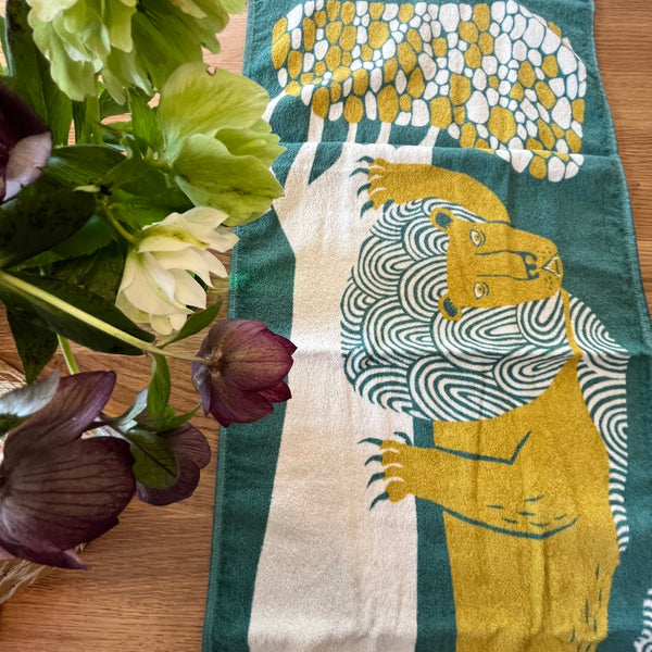 Repentant Solitary Lion Tenugui Imabari Towel