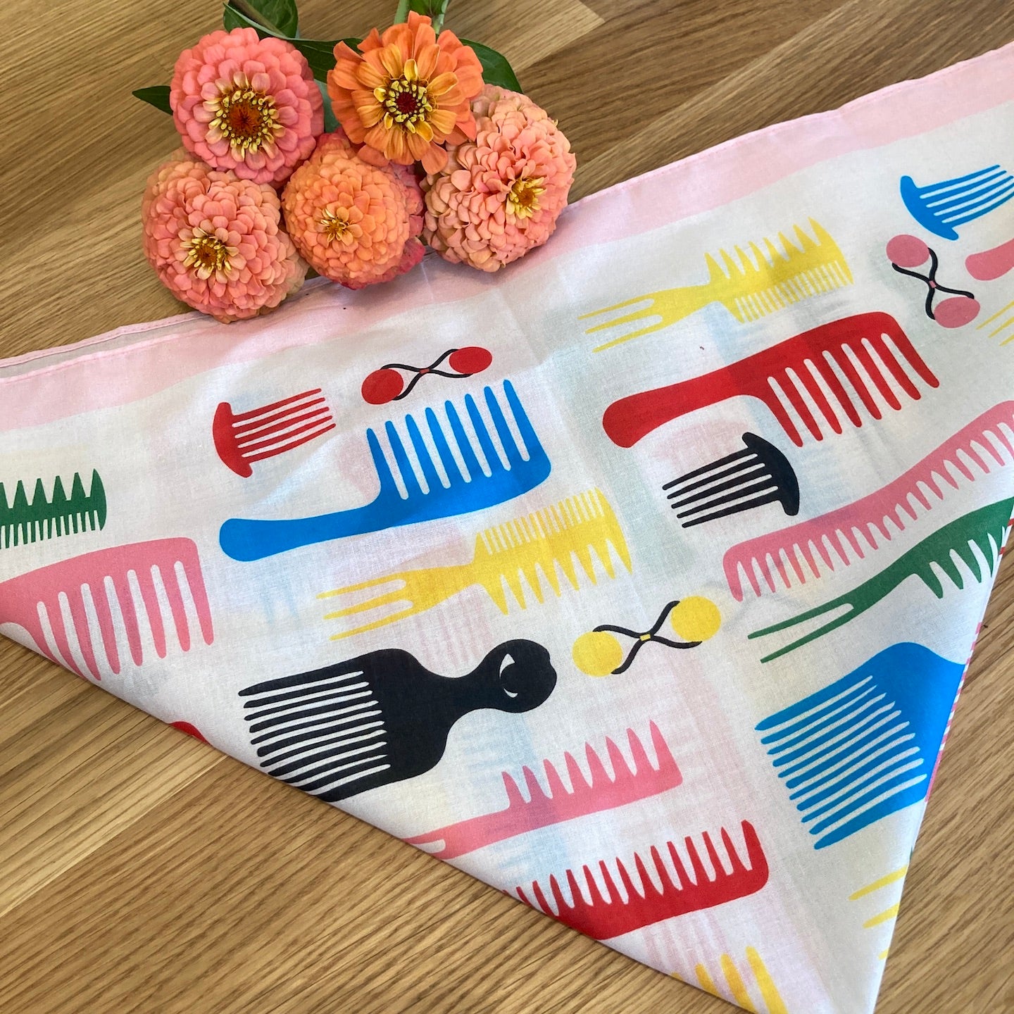 Six Combs Bandana