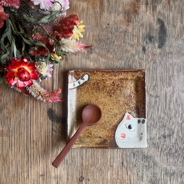 Cat-shaped Square Small Plate No. 08