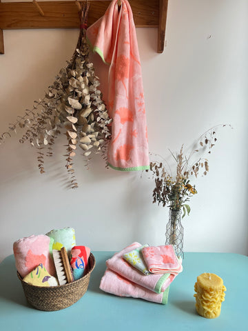 Tanpopo (Dandelion) in Pink and Yellow | Imabari Towel