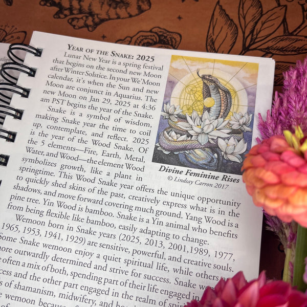 We'Moon 2026 Datebook | Gaia Rhythms for Womyn