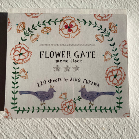 Aiko Fukawa | Flower Gate Block Memo Pad