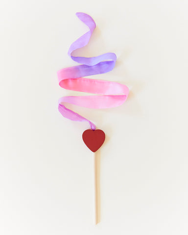 Mini Blossom Heart Wand Streamer