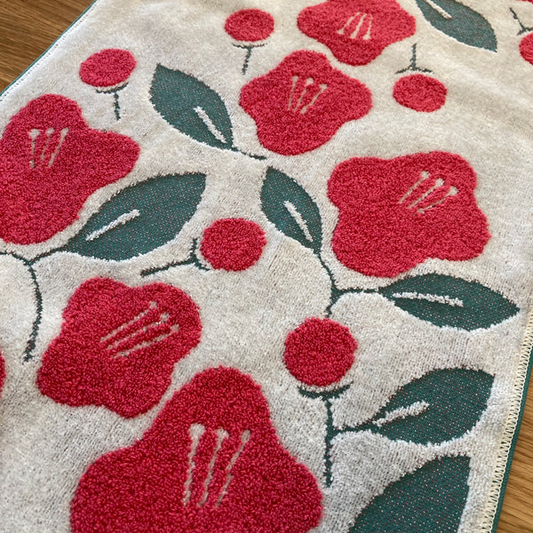 Tsubaki (Camellia) in Red | Imabari Towel