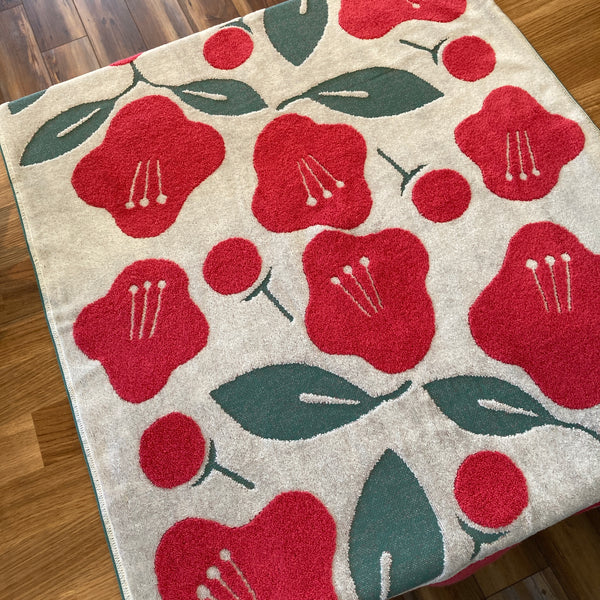 Tsubaki (Camellia) in Red | Imabari Towel